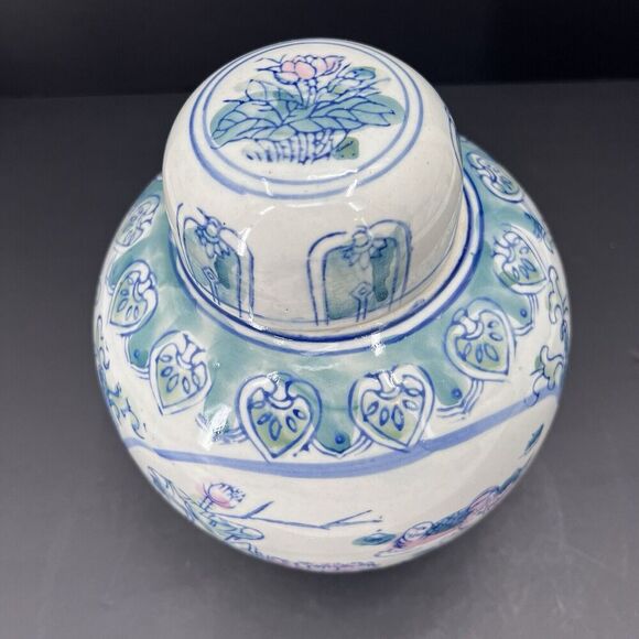 Vintage Chinese Lillies & Ducks Porcelain Lidded Ginger Jar Asian Decor - Picture 2 of 10